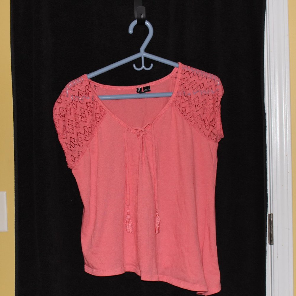 Kristin Nicole M top